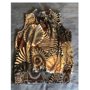 Women’s Sleeveless Satin Feel Shirt Size Medium.